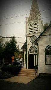 Liz and David tied the knot in this quaint church in Clifton, VA